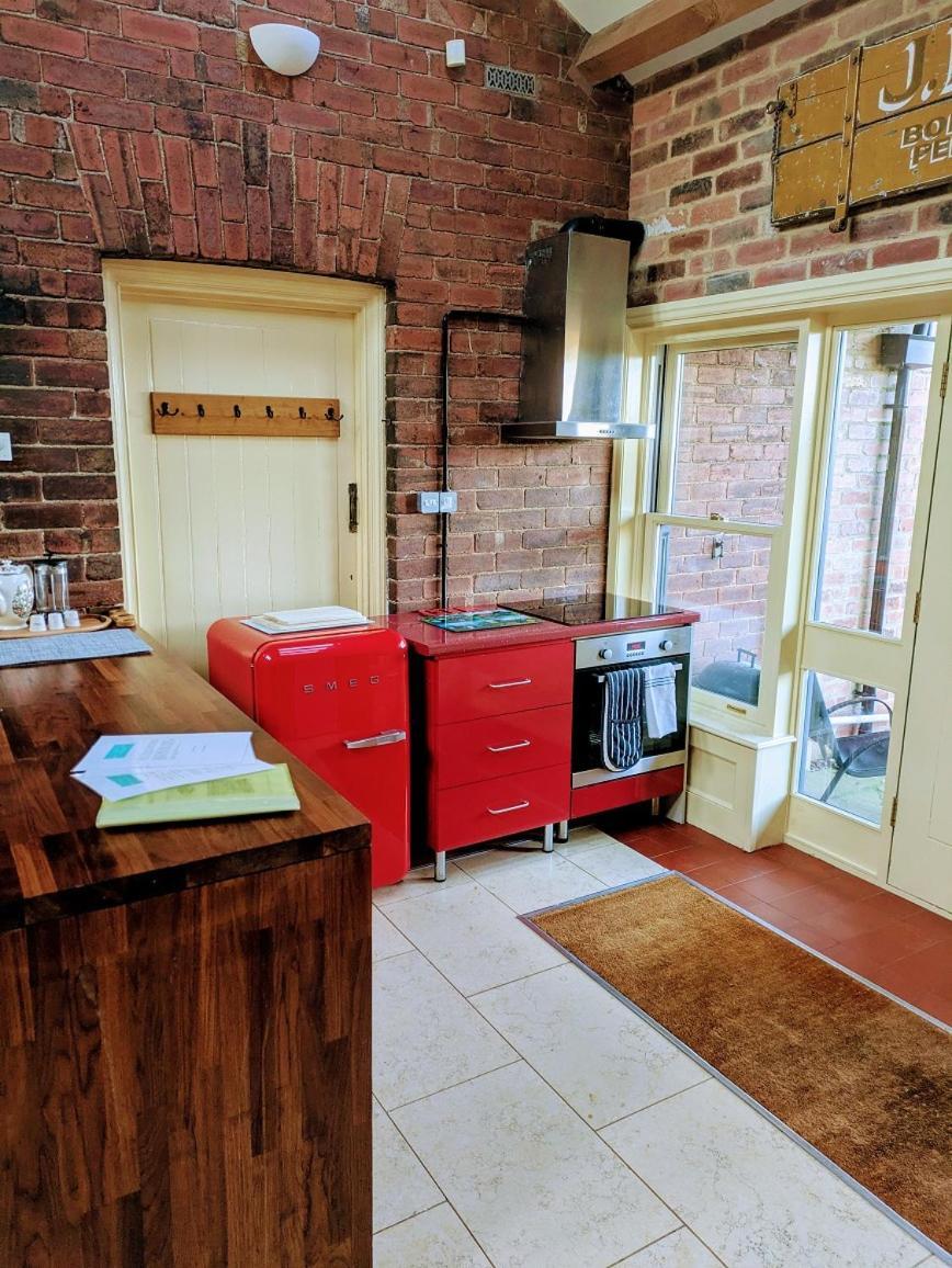The Annex At Oliver Farm York Extérieur photo
